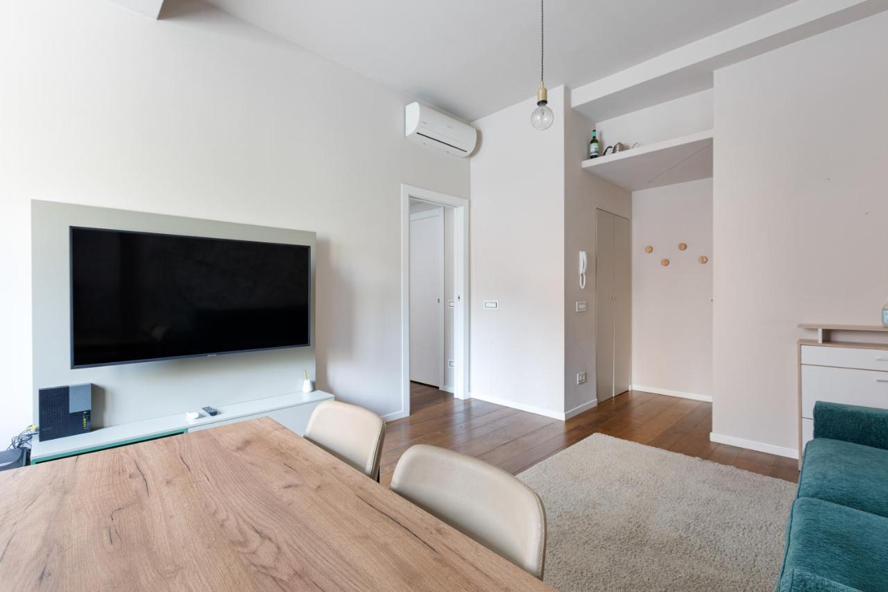 Guesthost - Bullona Bright & Design - M5 Gerusalemme Apartment